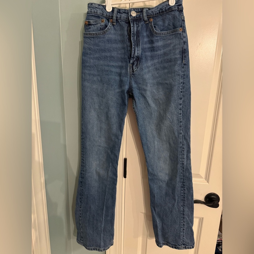 Zara straight leg jeans size 6
